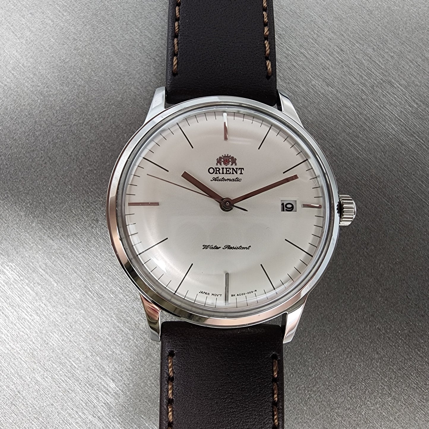 Orient Bambino V3 Watch Men White Dial 41mm Automatic Date Leather Band Round