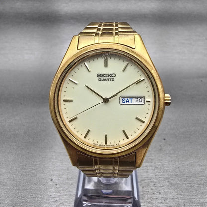 Seiko Watch Men 36mm Luminous Dial Gold Tone Daydate Round 7N43-9048 New Battery0