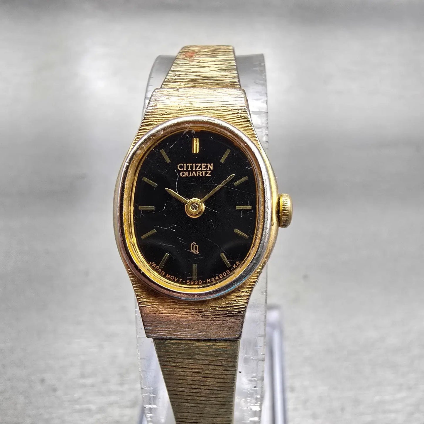 Citizen CQ Watch Women 17mm Black Dial Gold Tone Oval 5920-S49615 New Battery0