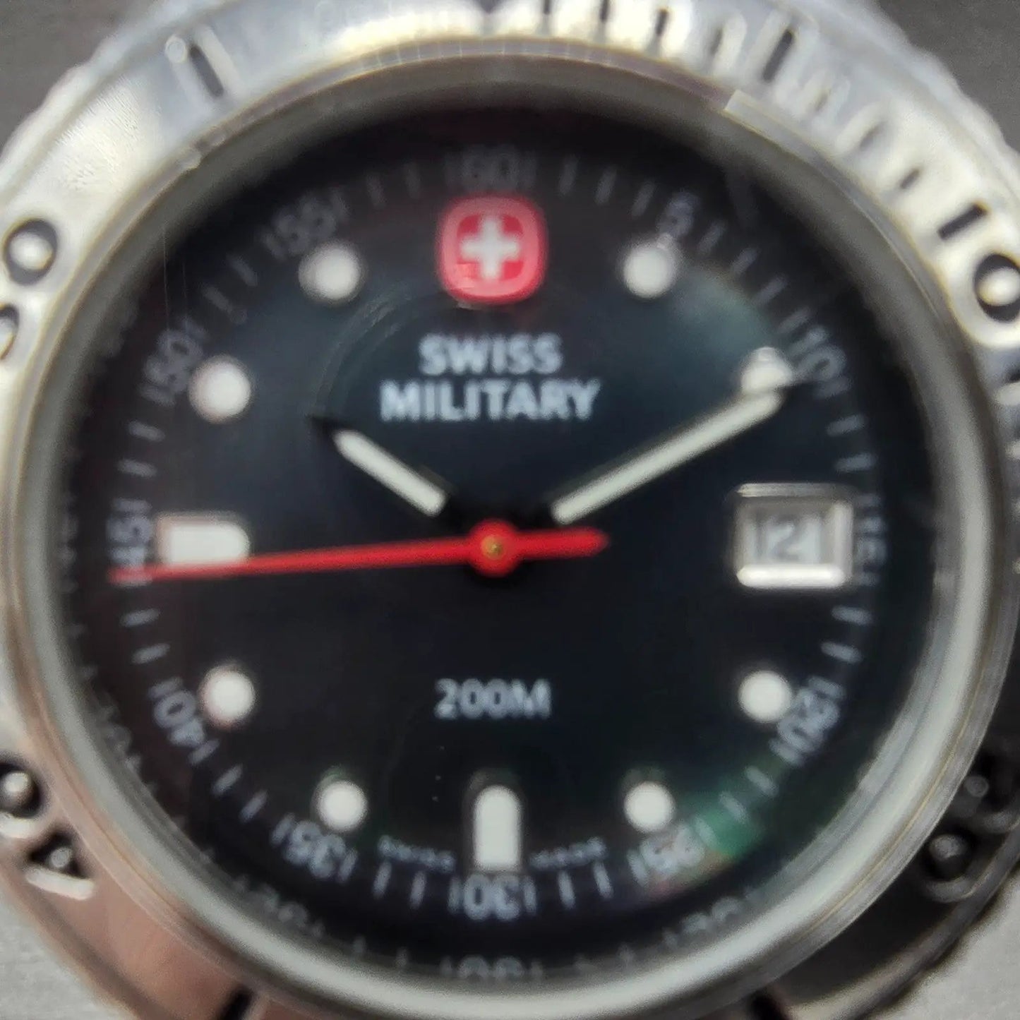 Wenger Swiss Military Dive Watch Women 30mm MOP Dial Steel Date 093.0670 New Bat1