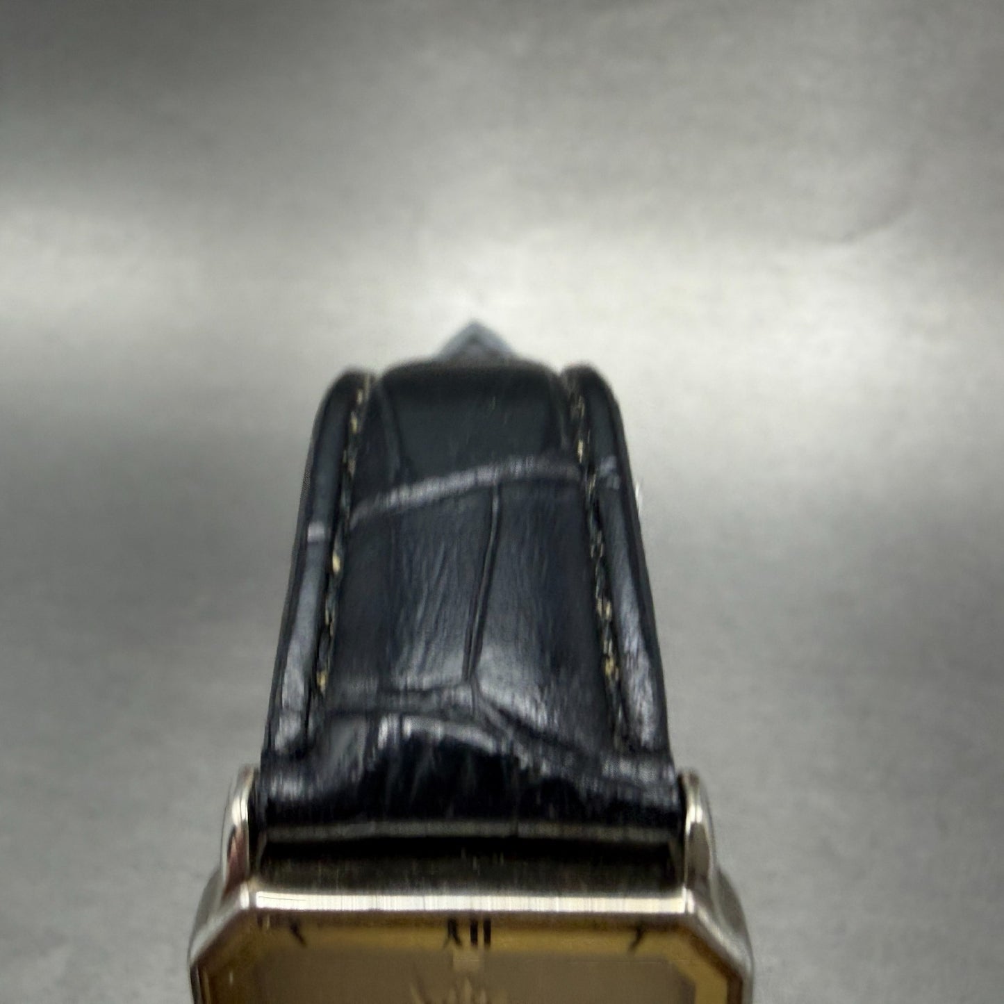 Seiko Tank Watch Men 26mm Champagne Dial Gold Tone Rectangle 5Y31-5110 PARTS5