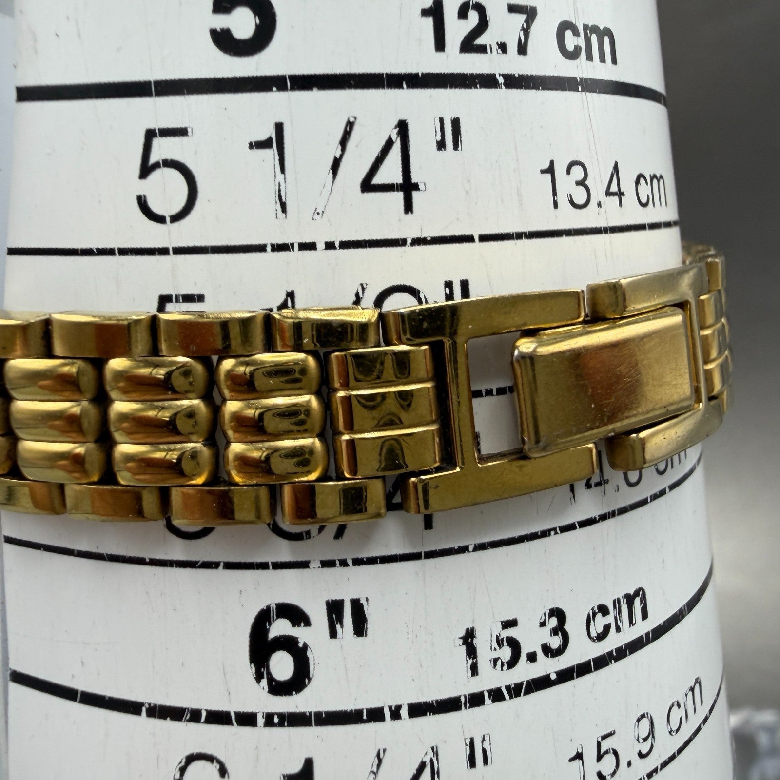 Seiko tank Watch Women 12mm Champagne Dial Gold Tone 2e20-6389 New Battery GY710