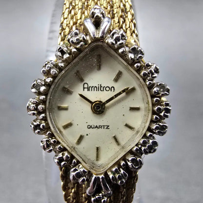 Armitron Watch Women 15mm Cream Dial Gold Tone Diamond bezel Oval New Battery1