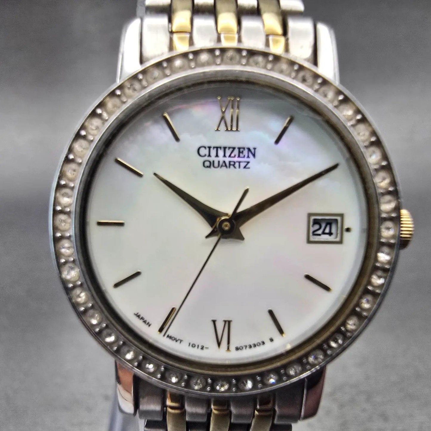 Citizen Watch Women 23mm MOP Dial Two Ton Tone Date Gemmed 1012-S046530 New Batt1