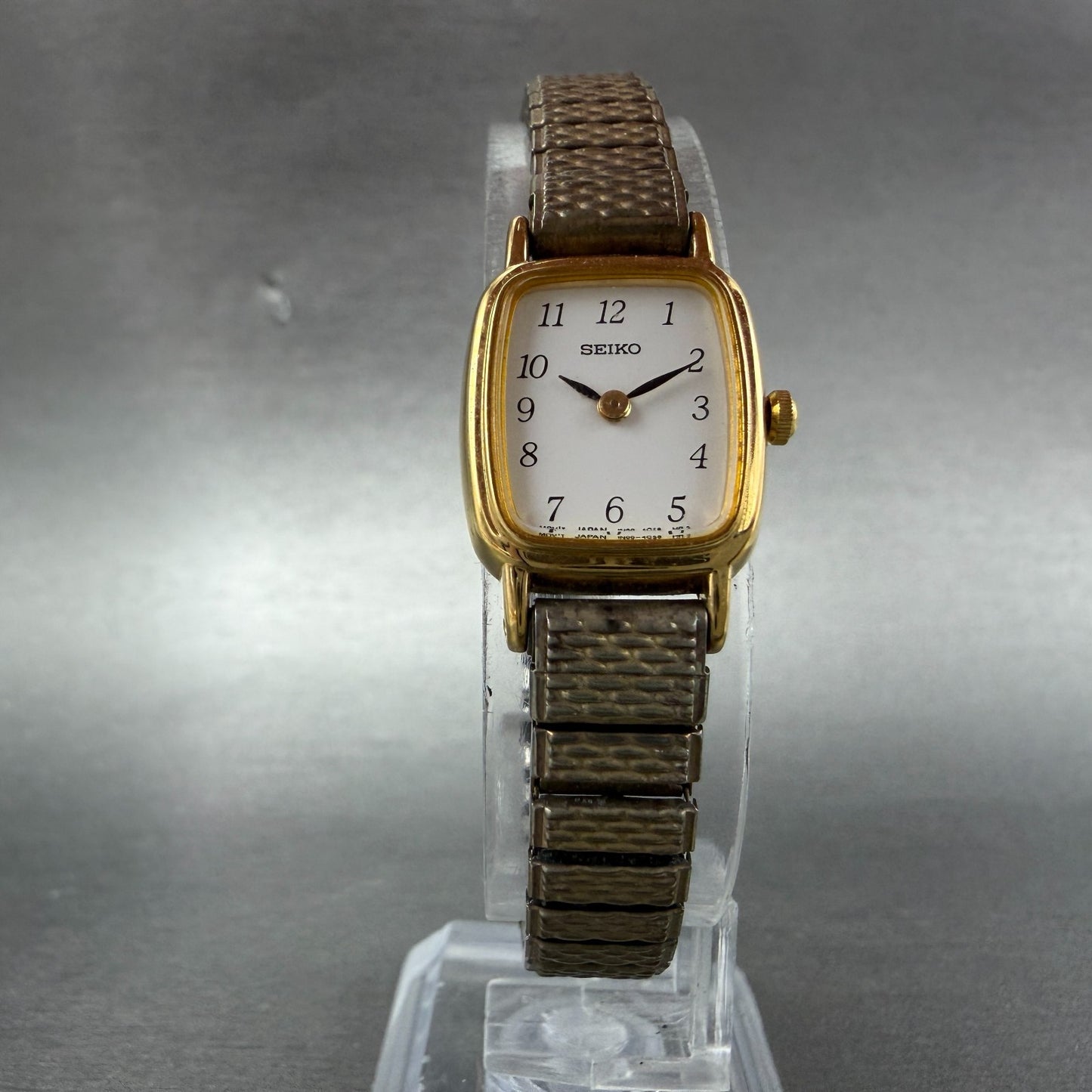 Seiko Tank Watch Women 18mm White Dial Gold Tone Rectangle 1N00-5K29 New Bat5