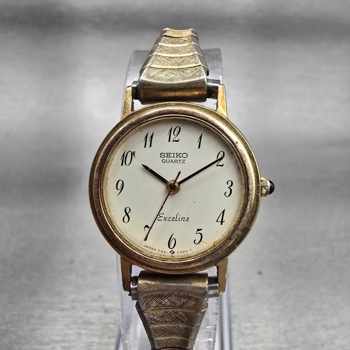 Seiko Exceline Watch Women 22mm Ivory Dial Gold Tone Round 7321-0070 New Battery0