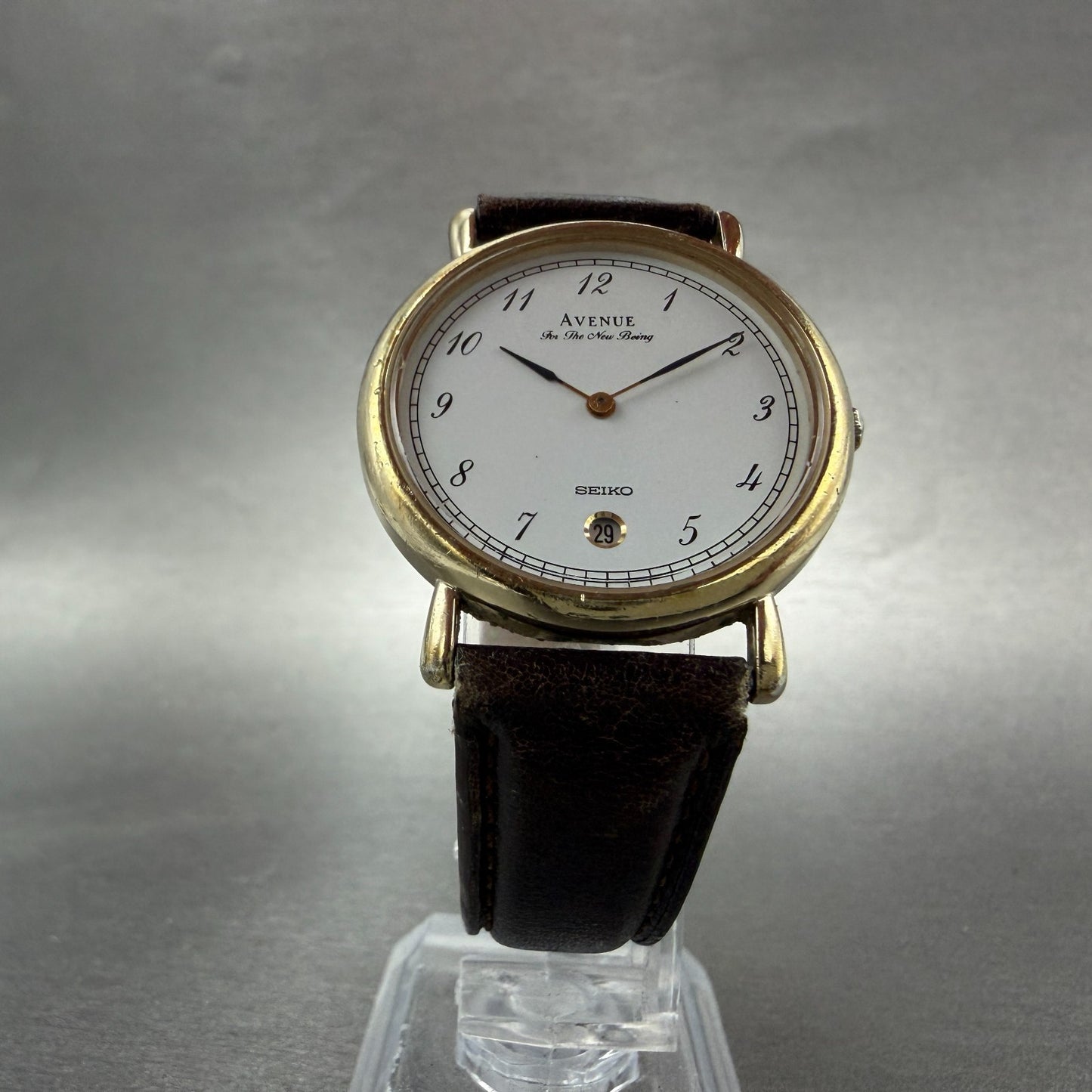 Seiko Avenue Watch Unisex 32mm White Dial Gold Tone Date 5P39-6070 New Battery5