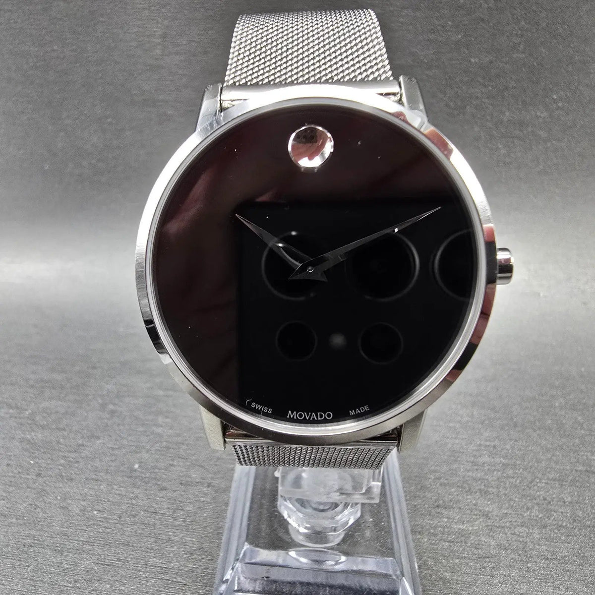 Movado Museum Watch Men 40mm Black Dial Silver Round 0607219 Mesh New Battery0