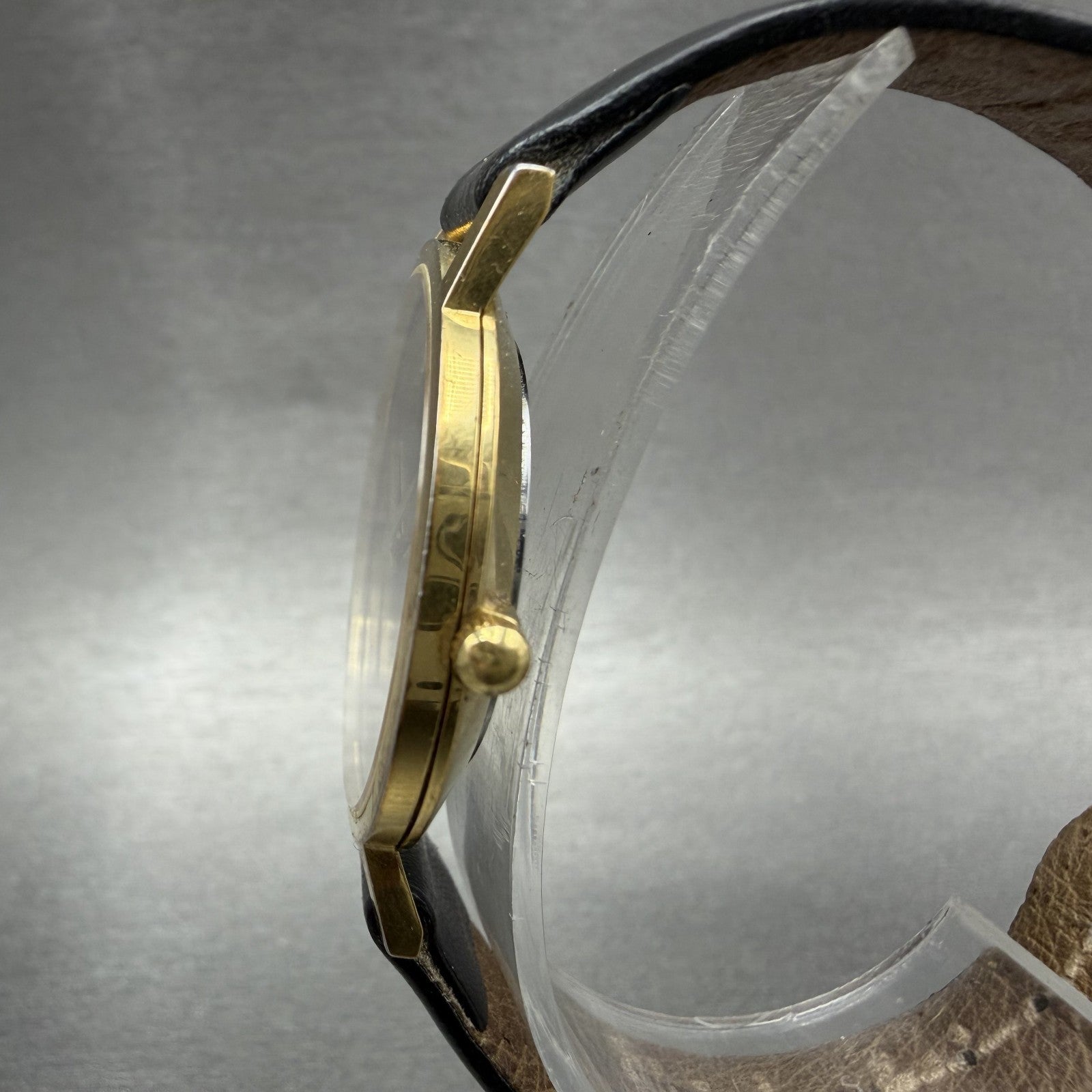 Movado Museum Watch Men 31mm Black Dial Gold Tone Round 8745882 New Battery2