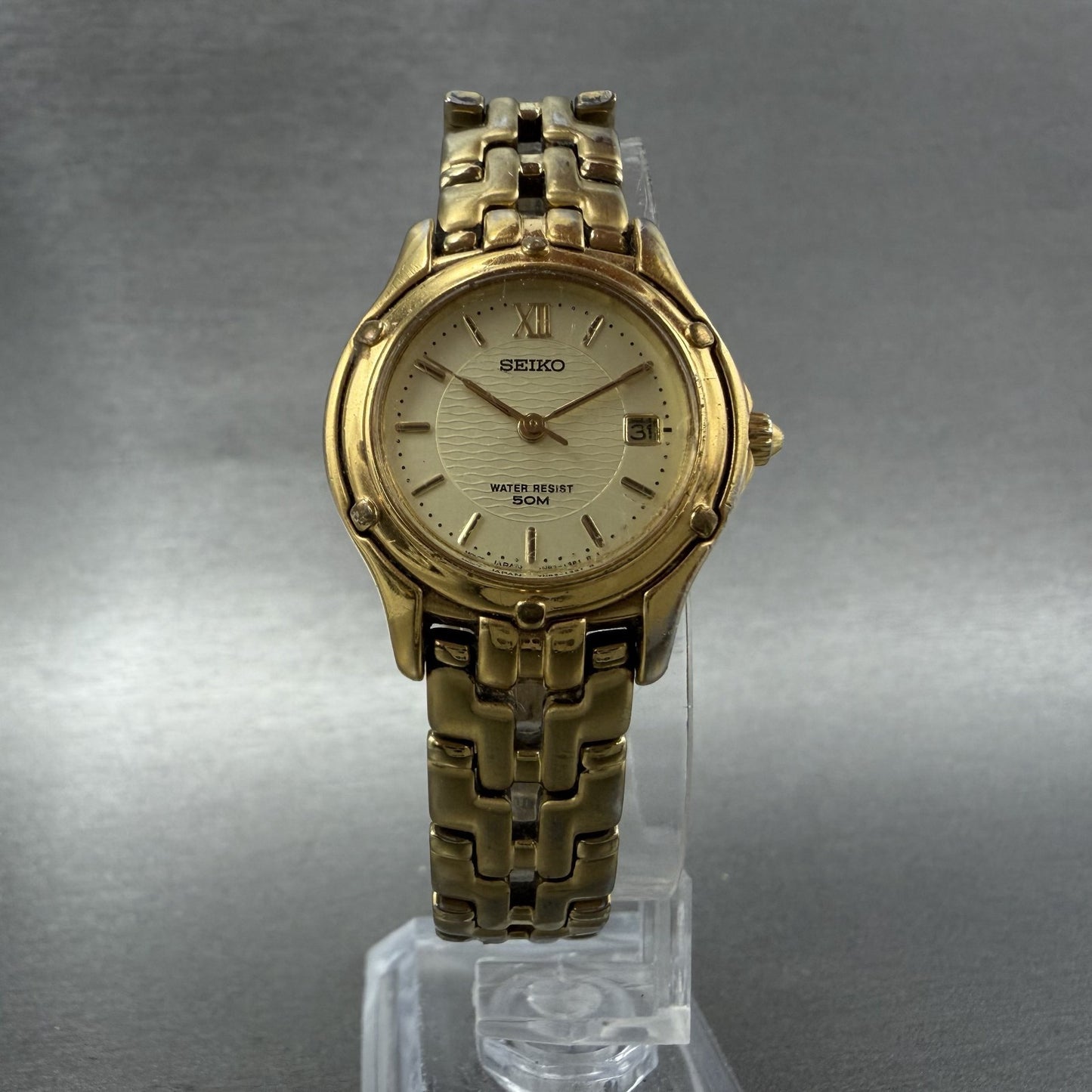 Seiko Watch Women 26mm Champagne Dial Gold Tone Date Round 7n820599 New Batt AB4