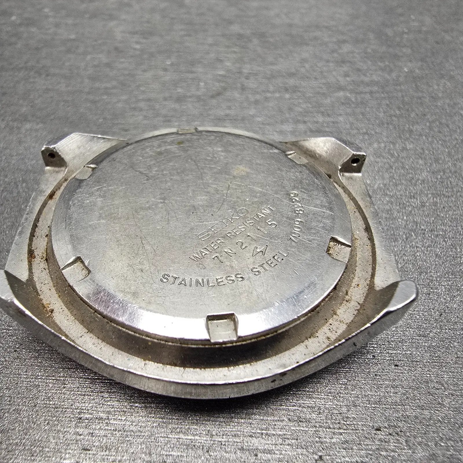 Seiko Automatic Watch Men 37mm Silver Dial Silver Tone Daydate 7009-8229 PARTS6