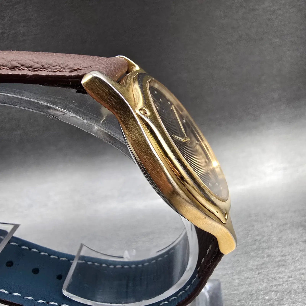 Citizen Watch Men 37mm Blue Dial Gold Tone Daydate Round 5500-R10354 New Battery3