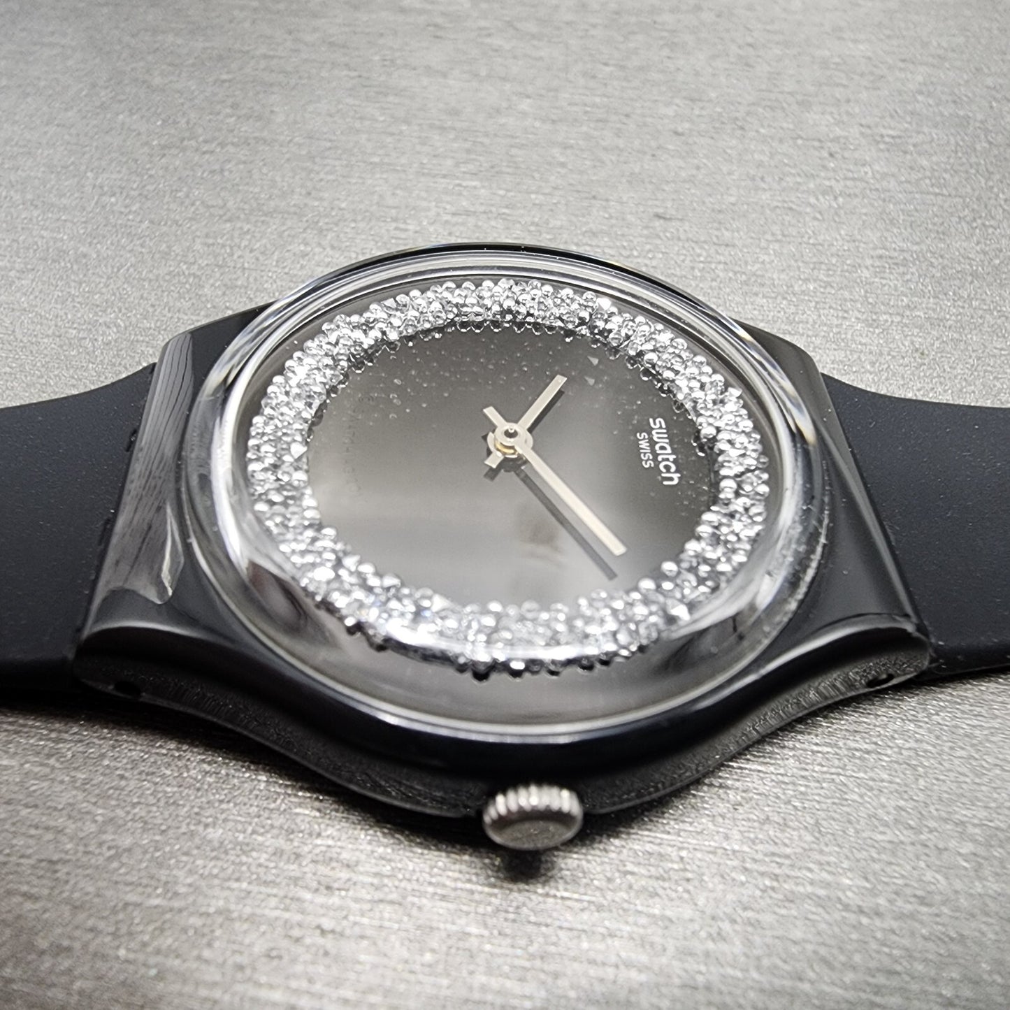 Swatch Sparkle Night Watch Women 34mm Black Dial Black Tone Round READ! New Batt3