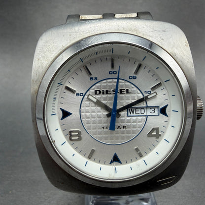 Diesel Watch Men 43mm White Dial Silver Tone Daydate Round DZ-1184 New battery0
