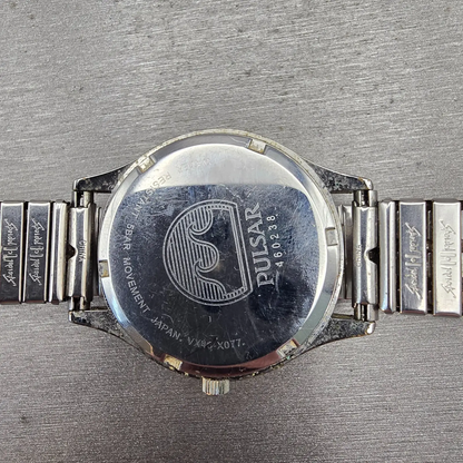 Seiko Pulsar Watch Men 37mm Silver Dial Silver Tone Daydate VX43-X077 New Batt10
