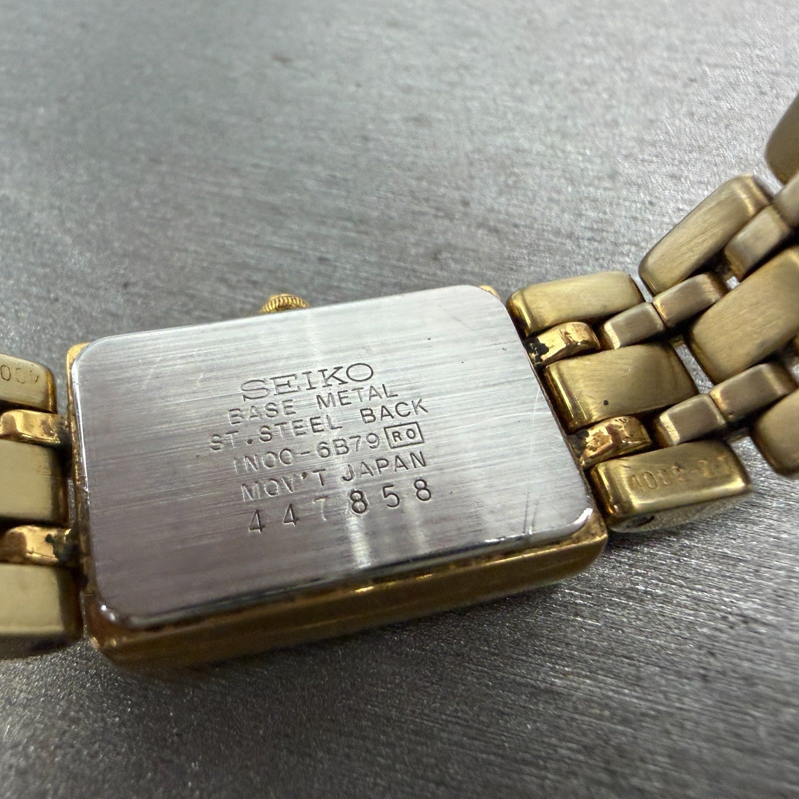 Seiko Tank Watch Women 17mm Champagne Dial Gold Tone 1N00-6B79 New Battery VTG9