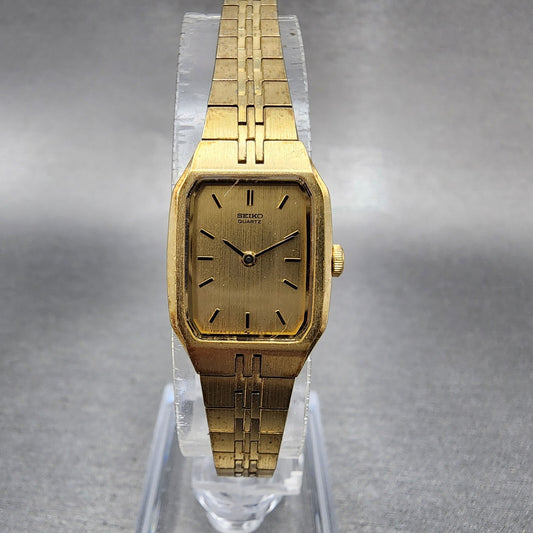 Seiko Watch Women 16mm Gold Dial Gold Tone Octagon 2C205209 New battery0