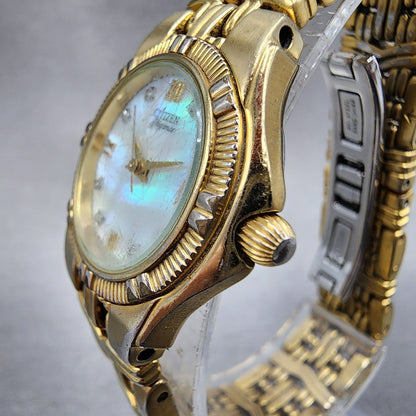 Citizen Elegance Watch Women 25mm MOP Dial Gold Tone Date Round New Battery2