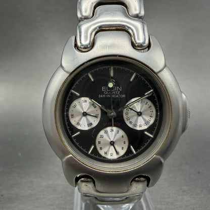 Elgin Watch Men 34mm Black Dial Silver Tone Round Daydate FK-366 New Battery0