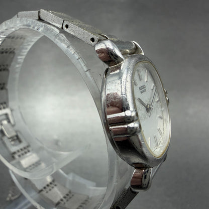 Seiko Watch Women 23mm Silver Dial Silver Tone Round 3421-5190 New Battery3