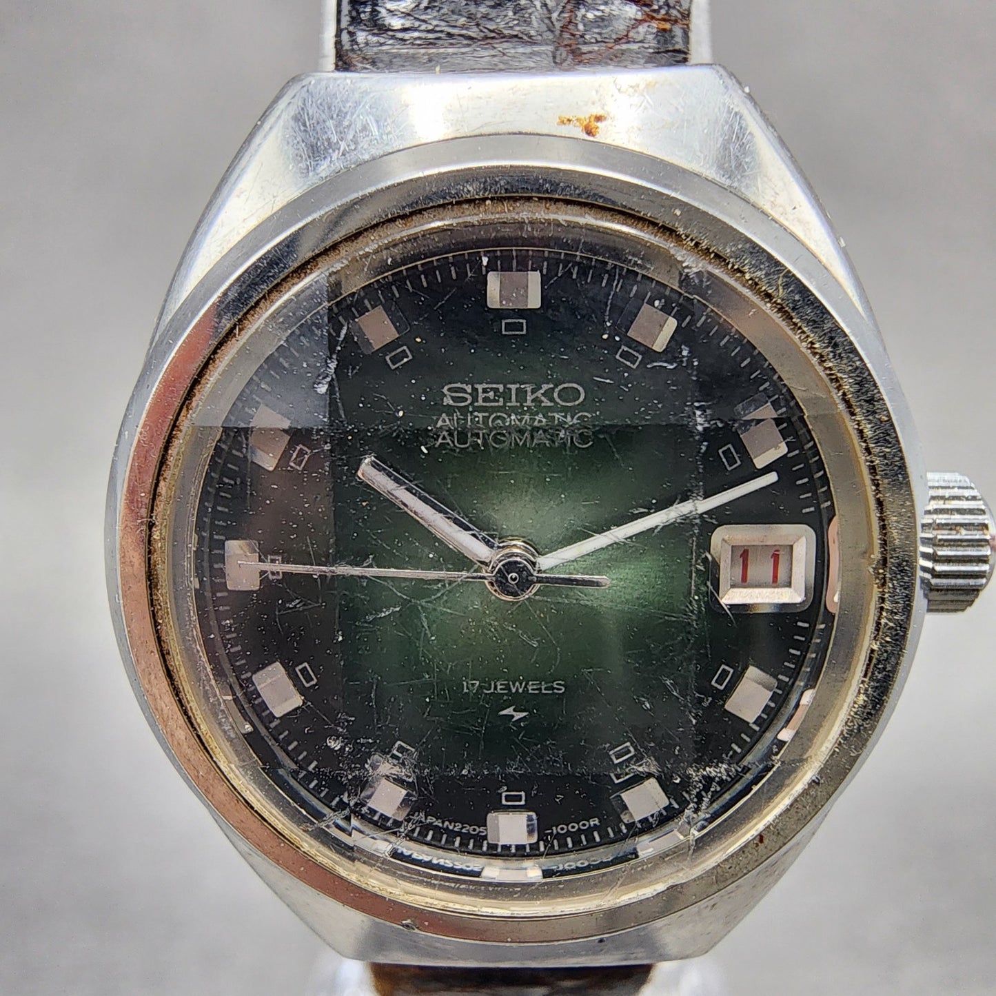 Seiko Automatic Watch Women 25mm Green Dial Silver Tone Date 22060520 Runs1
