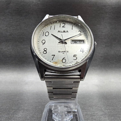 Seiko Alba Watch Men 35mm Silver Dial Silver Tone Daydate Y504-0010 New Battery5