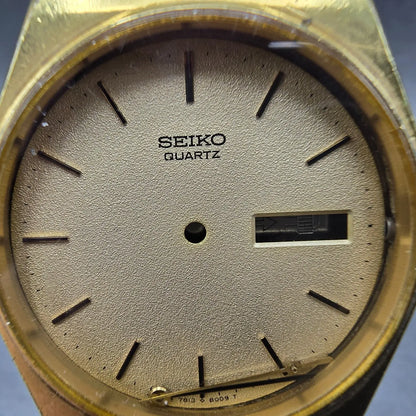 Seiko 7813-8009 Watch Case & Cream Dial Gold Tone Round 37mm W/Crystal and Hands1