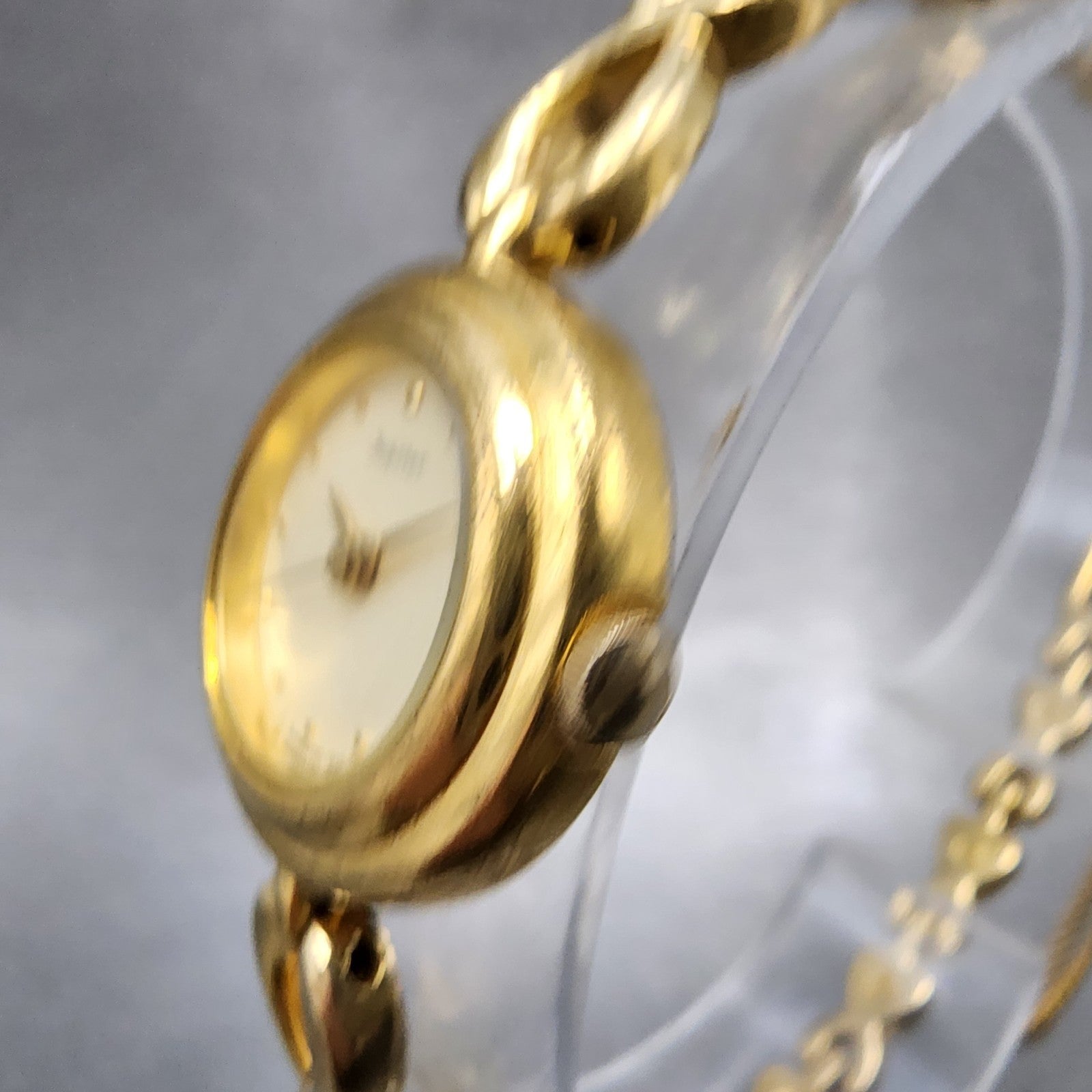 Orient Jupiter Watch Women 21mm Gold Dial Gold Tone Round F0551501 New Battery2
