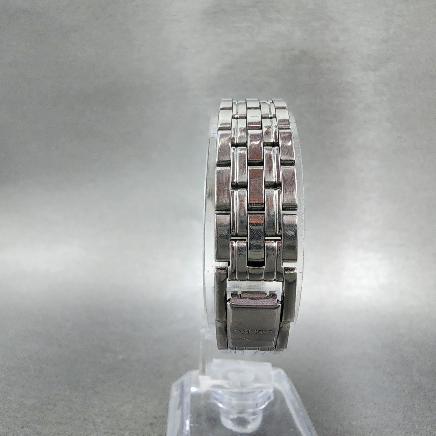 Seiko Watch Women 21mm White Dial Silver Tone Rectangle V4016250 New Battery6