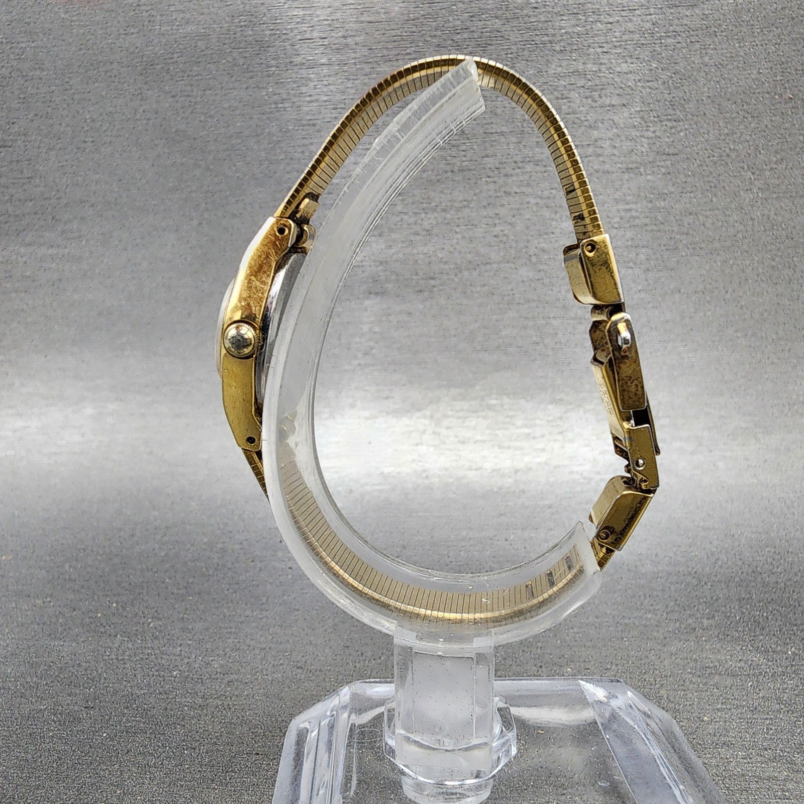 Seiko Watch Women 17mm Champagne Dial Gold Tone Round 54210039 New Battery6