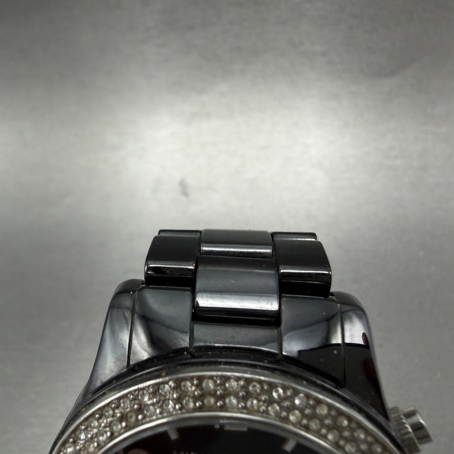Michael Kors Runway Chrono Watch Women 40mm Black Dial Black Ceramic New Battery4