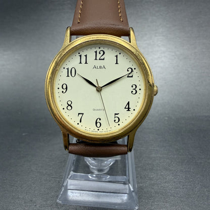 Seiko Alba Watch Men 33mm White Dial Gold Tone Round V501-6K80 New Battery0