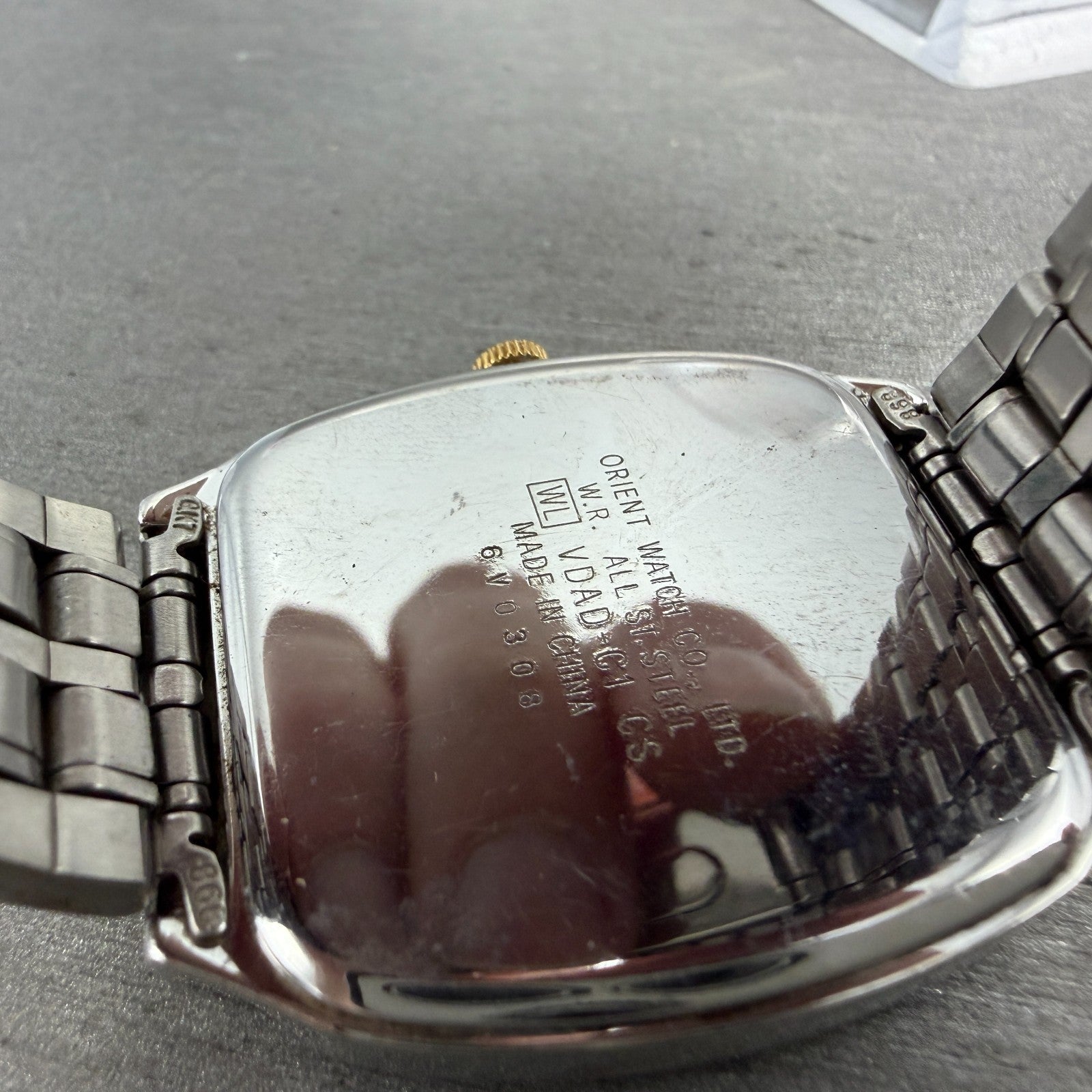 Orient Solar Watch Men 33mm White Dial Two Tone Rectangle Date VDAD-C1 Works9