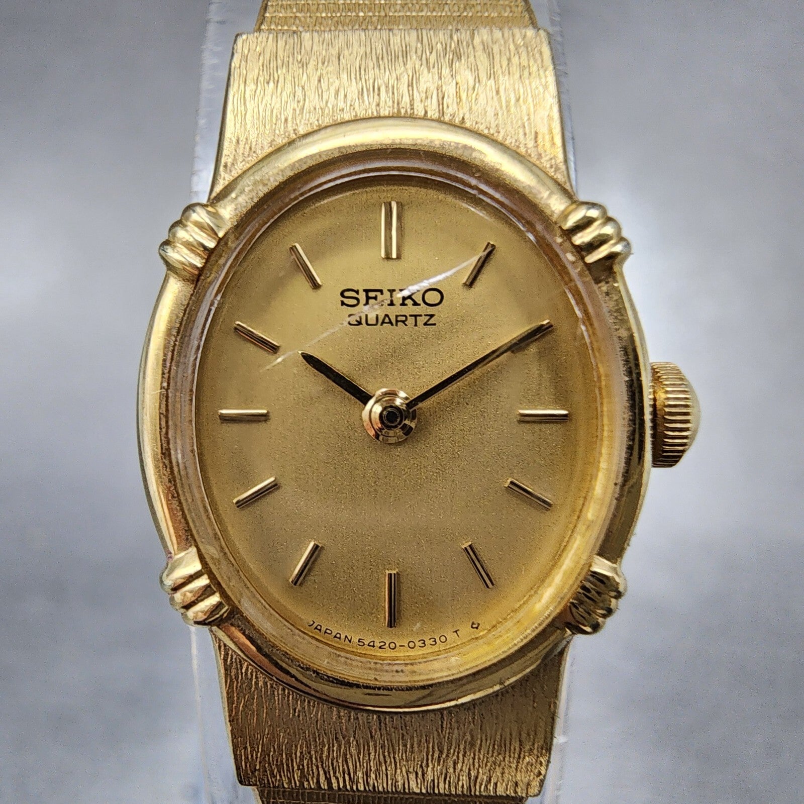 Seiko Watch Women 17mm Gold Dial Gold Tone Oval 54205159 New Battery1