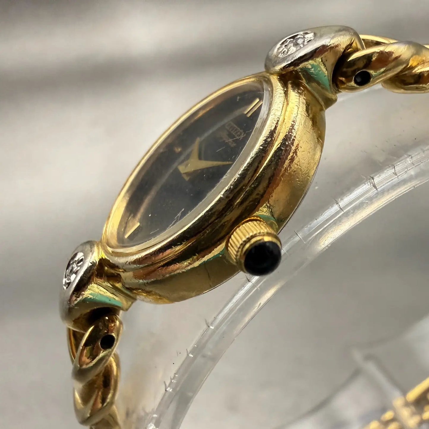 Citizen Elegance Watch Women 16mm Black Dial Gold Tone Oval 3220-326814 New Batt2