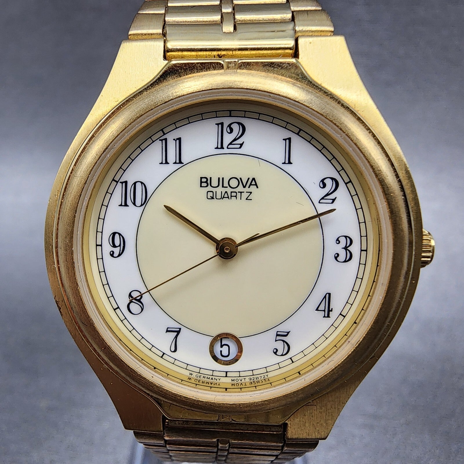 Bulova Watch Men 32mm White Dial Gold Tone Date Round 92B72 New Batt NOS4