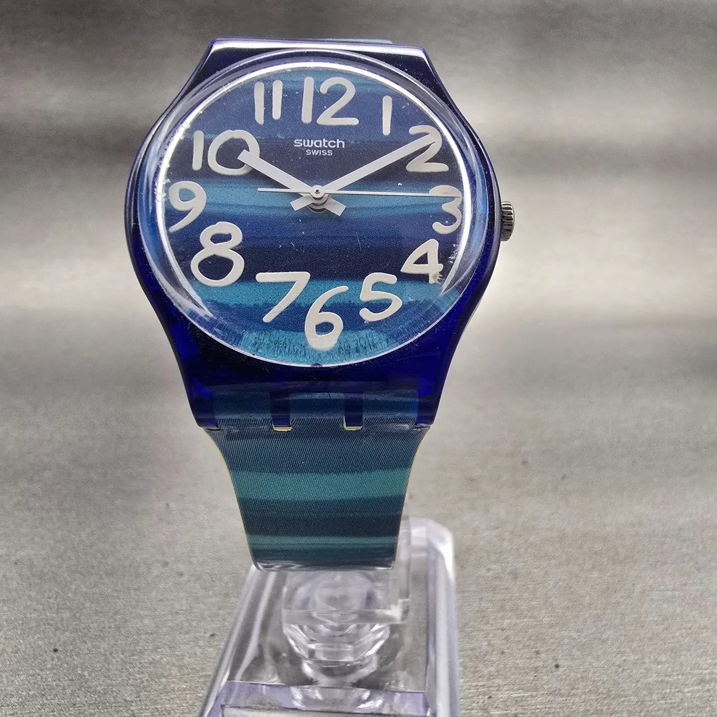 Swatch LINAJOLA Watch Unisex 34mm Blue Dial Blue Case Round GN237 New Battery5