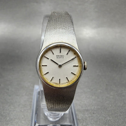 Seiko Watch Women 19mm Silver Dial Silver Tone Round 160079 New Battery0