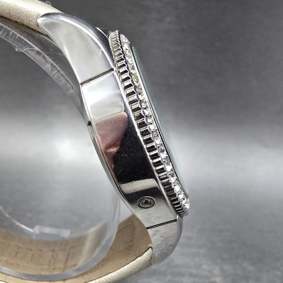 Zodiac Air Dragon Moonphase Watch Women 39mm MOP Dial Steel Crystal Bezel NewBat3