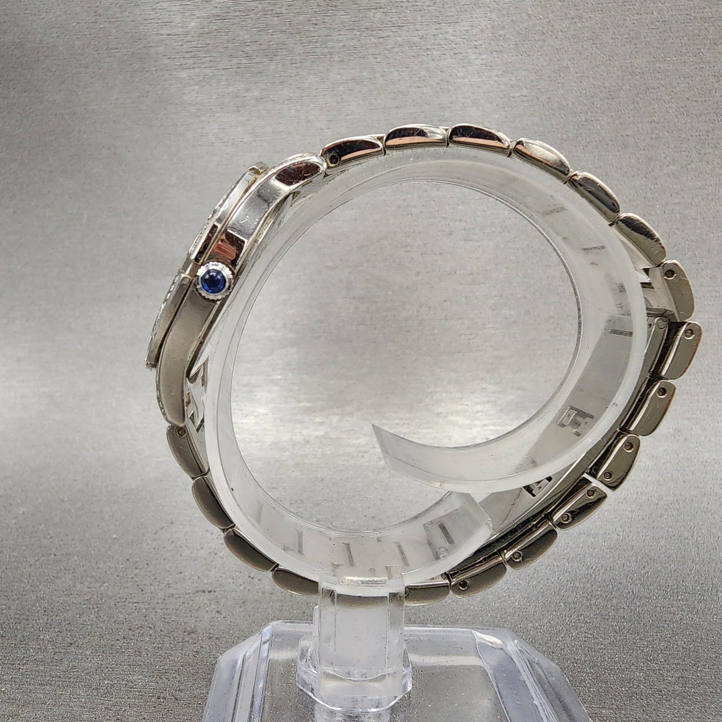 Bulova Watch Women 31mm MOP Dial Silver Tone Round 96L116 Crystal Accent New Bat6