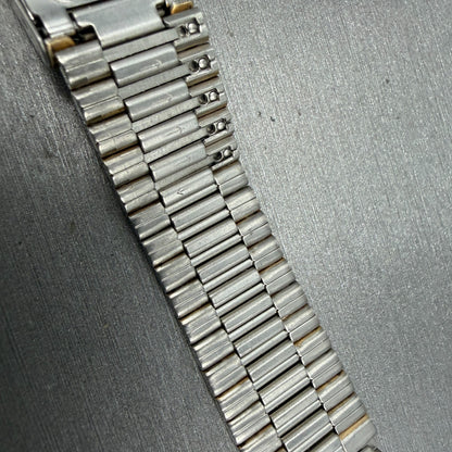 Seiko SQ Bracelet 18mm Stainless Steel Gold Tone Tri Folding Clasp Vintage Japan9