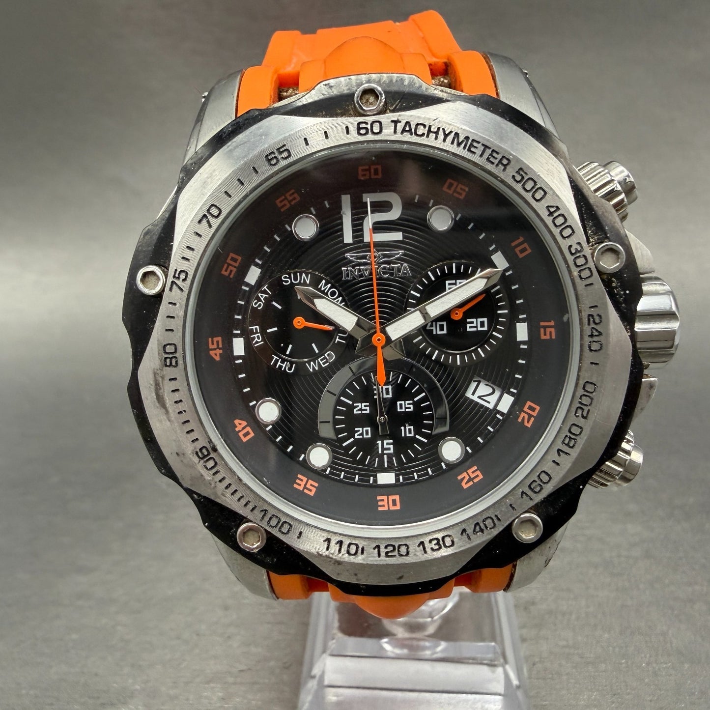 Invicta Speedway Chrono Watch 51mm Black Dial Steel Date Round 20072 New Battery0