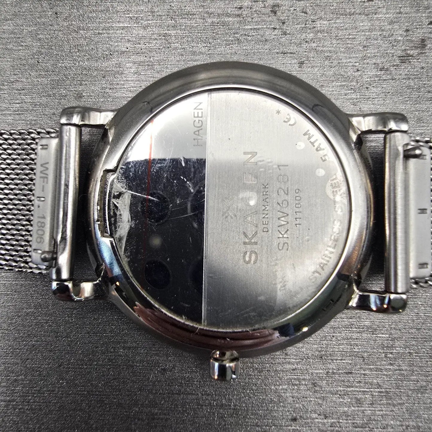 Skagen Hagen Watch Men 40mm Silver Dial Silver Tone Date Round SKW6281 New Batt10