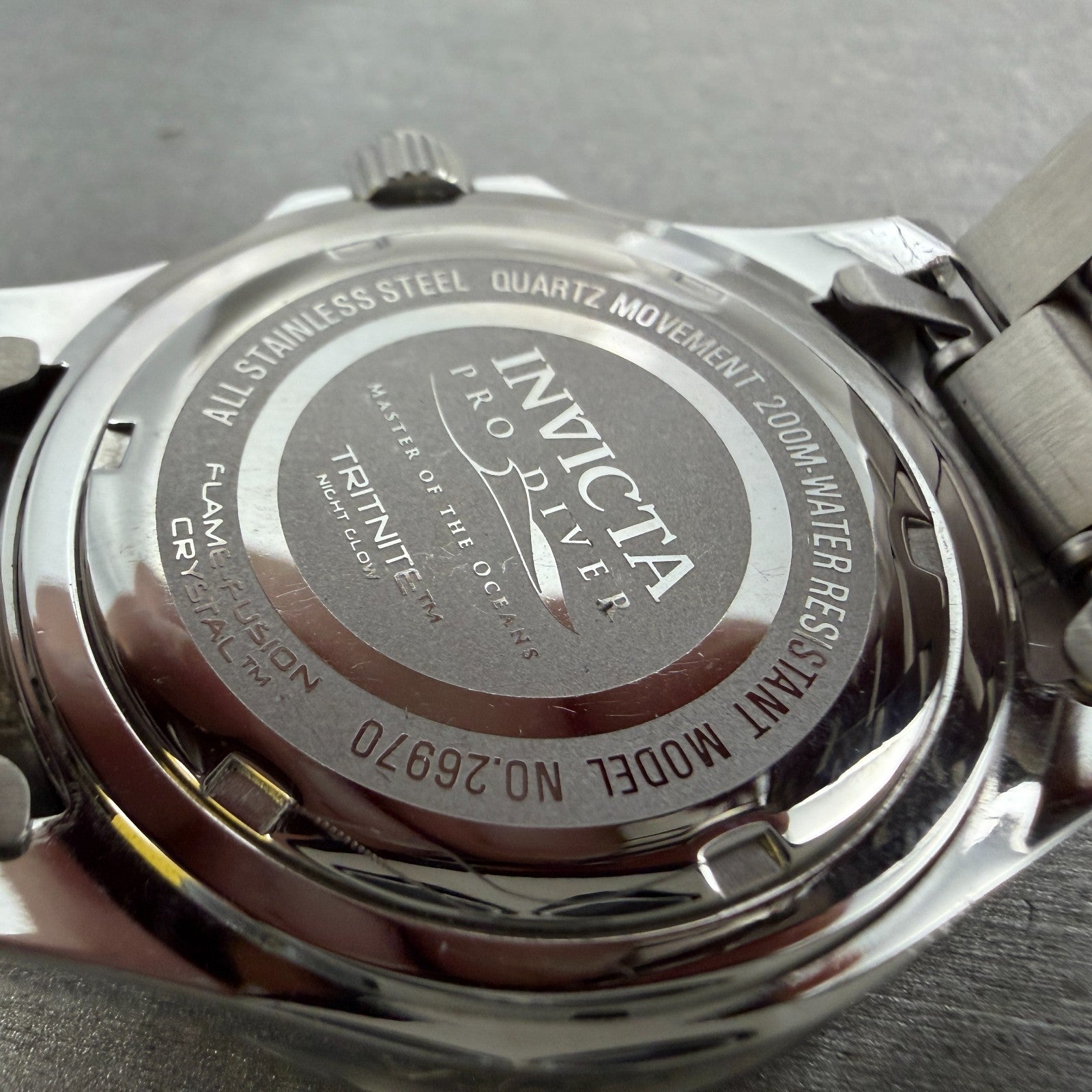 Invicta Pro Diver Watch Men 40mm Black Dial Silver Tone Date Round 26970 New Bat9