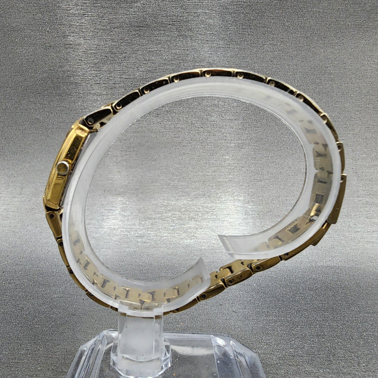 Seiko Tank Watch Women 16mm White Dial Gold Tone Rectangle 1N000GA0 New Battery6