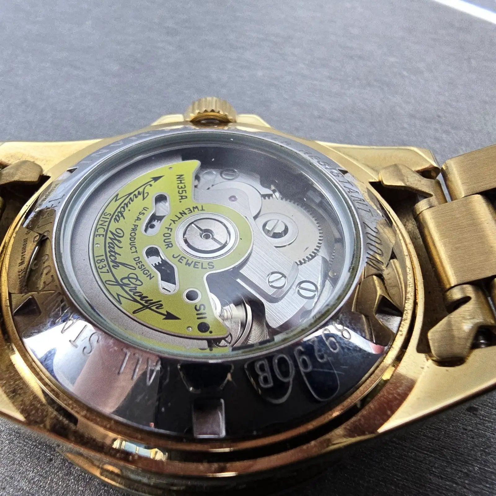 Invicta Pro Diver Watch Men 40mm Black Dial Gold Tone Date 89290B Automatic Runs9