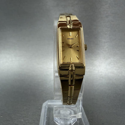 Seiko Tank Watch Women 13mm Champagne Dial Gold Tone Rectangle 2e207479 New Bat5