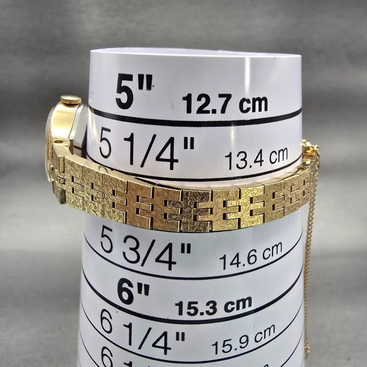 Seiko Watch Women 18mm Champagne Dial Gold Tone Oval 1400-7389 New Battery VTG9