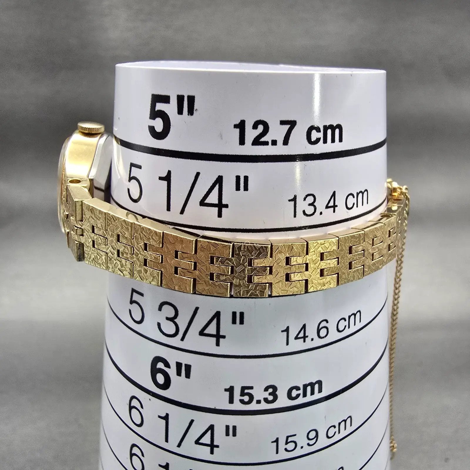 Seiko Watch Women 18mm Champagne Dial Gold Tone Oval 1400-7389 New Battery VTG9