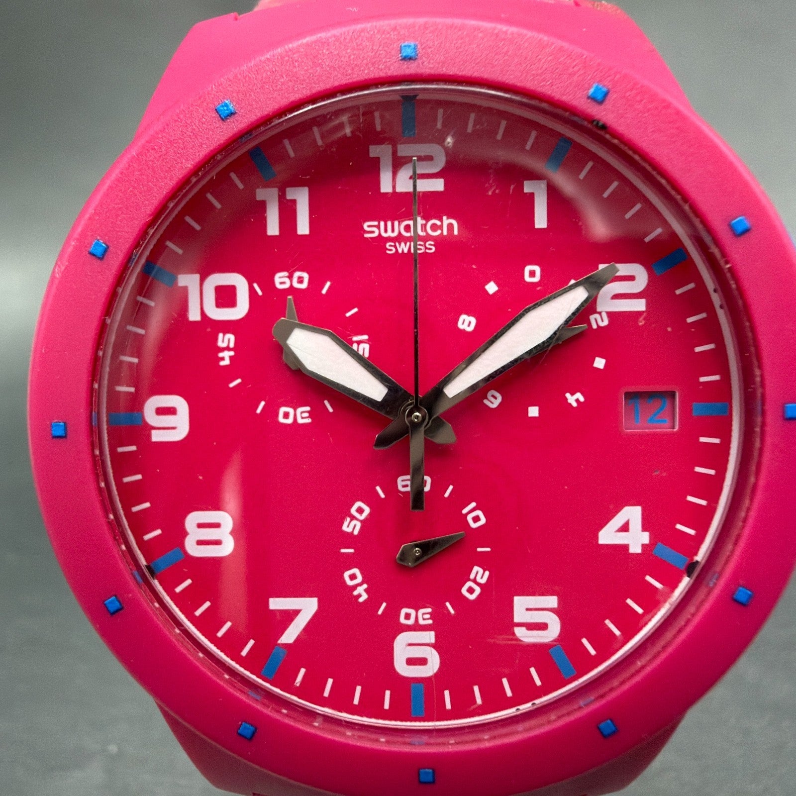 Swatch Chrono Pink Frame Watch Men 42mm Pink Dial Pink Tone Date Round New Batt1